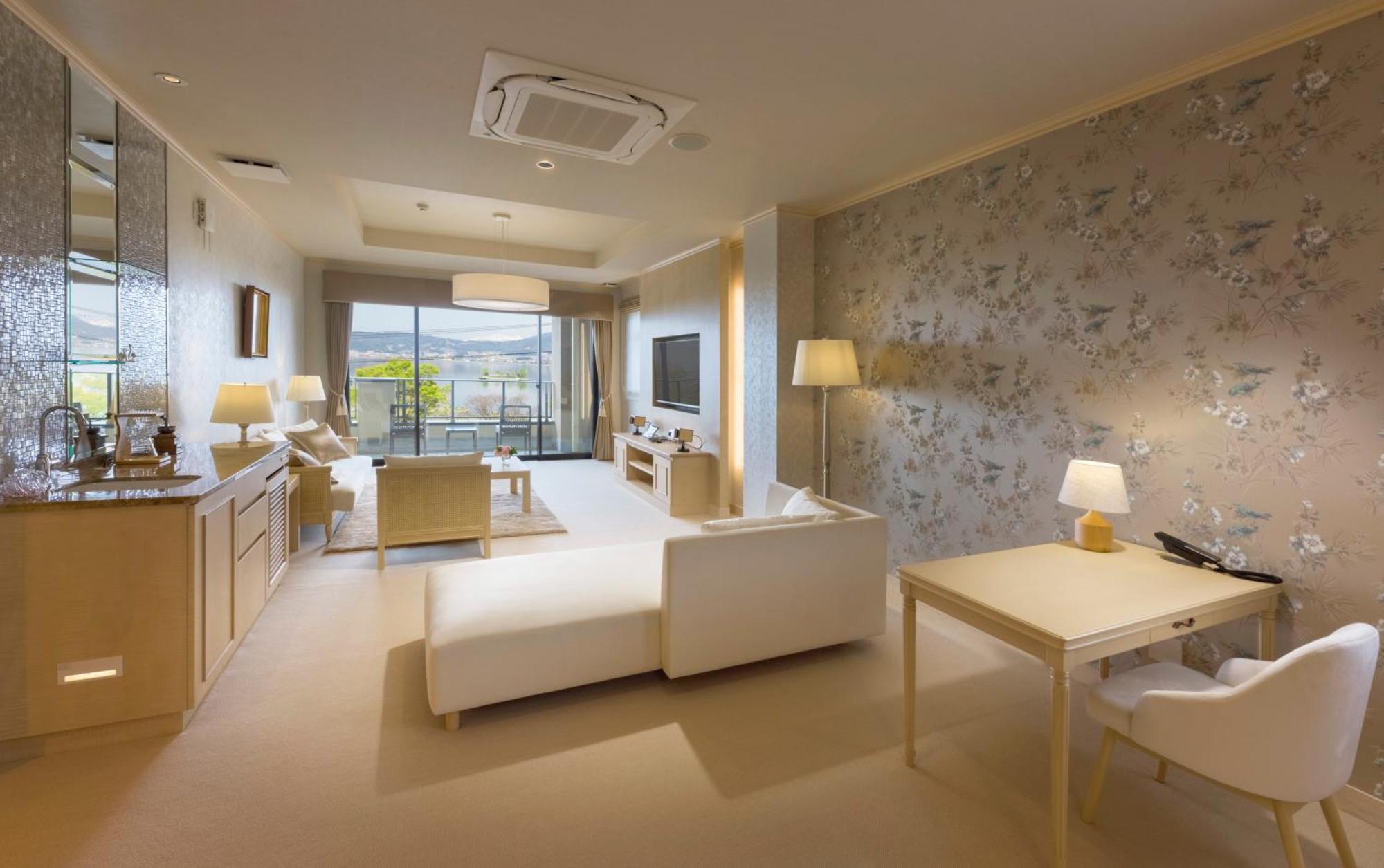 Katakura Silk Hotel Suwa  Buitenkant foto