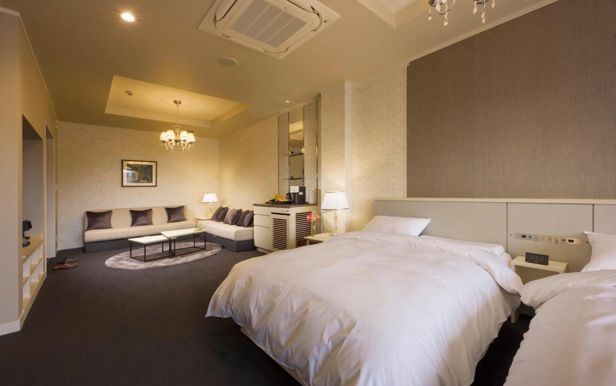 Katakura Silk Hotel Suwa  Buitenkant foto