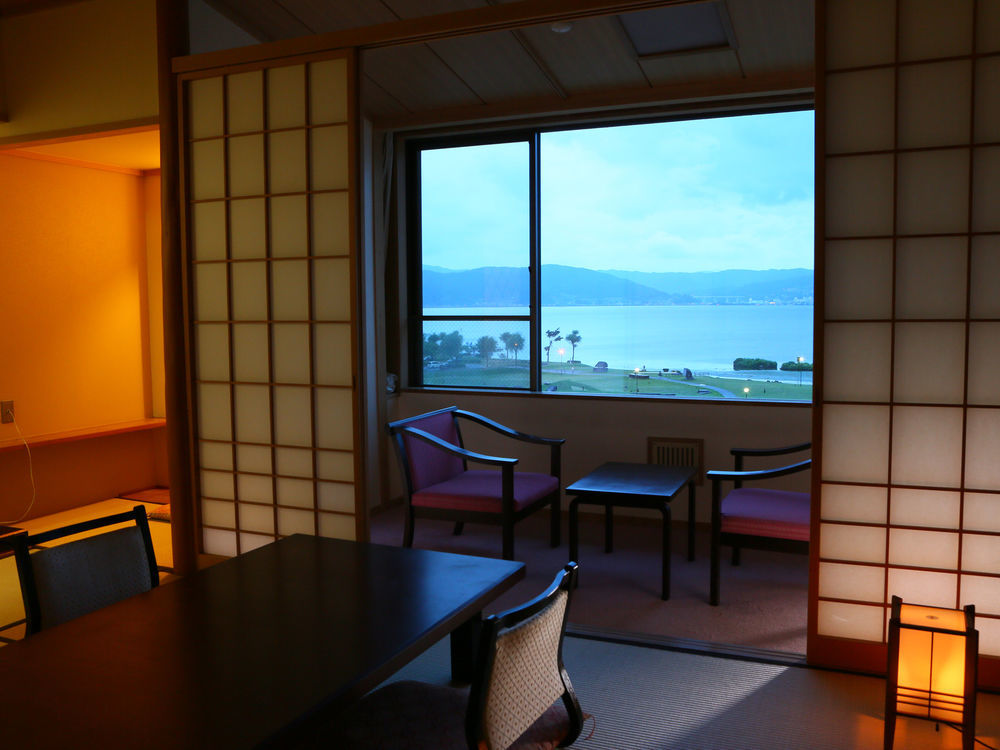 Katakura Silk Hotel Suwa  Buitenkant foto